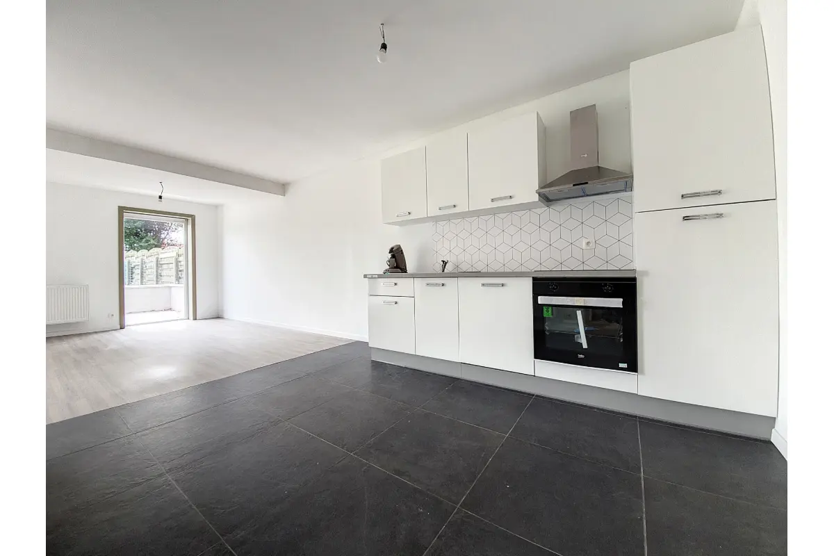 Appartement à vendre à Mouscron 7700 169000.00€ 1 chambres 72.00m² - annonce 677077