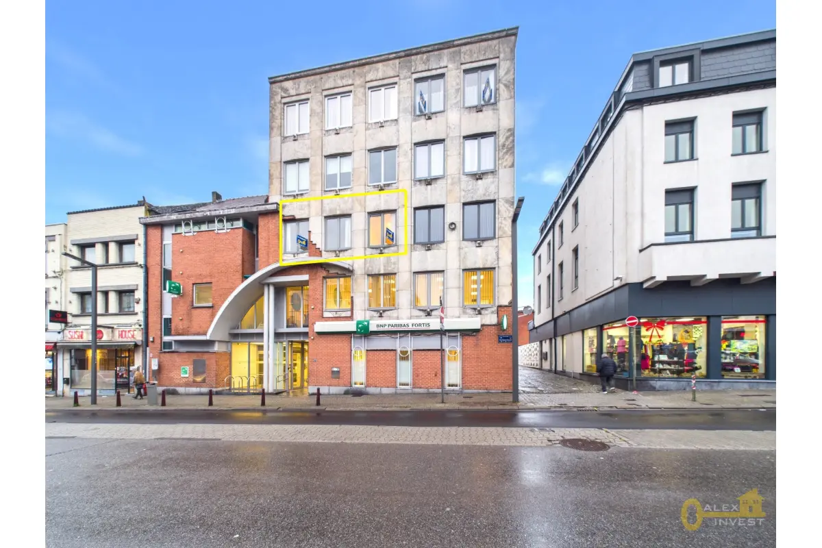 Appartement à vendre à La Louvière 7100 129000.00€ 2 chambres 100.00m² - annonce 676972