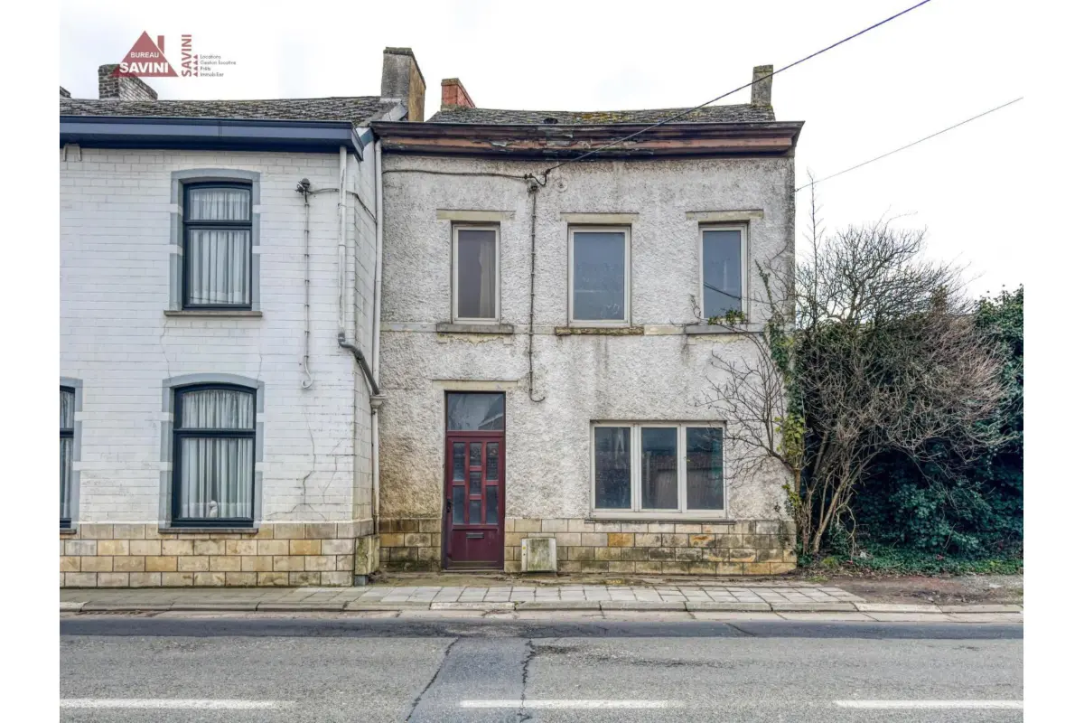 Maison à  à Fontaine-l'Evêque 6140 69000.00€ 3 chambres 150.00m² - annonce 678149