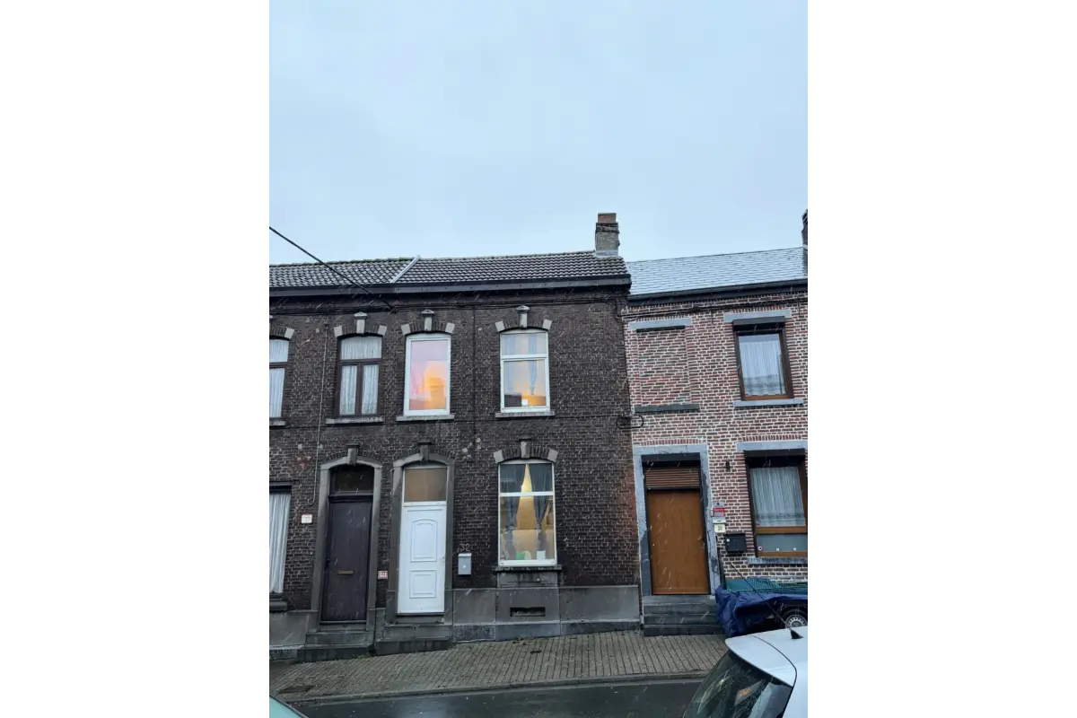 Maison à  à Gilly 6060 129000.00€ 2 chambres 75.00m² - annonce 677901