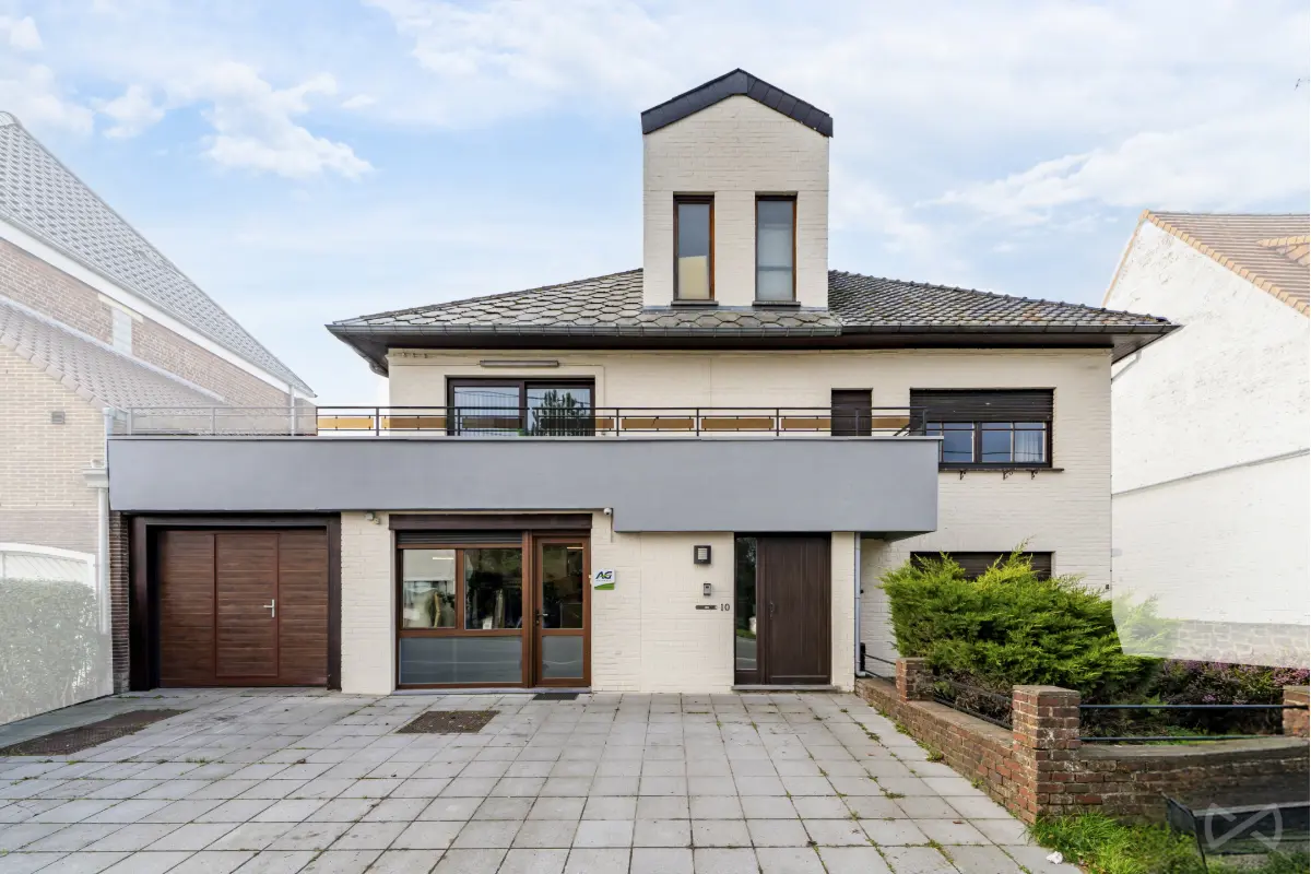 Maison à  à Tertre 7333 360000.00€ 4 chambres 259.00m² - annonce 678075