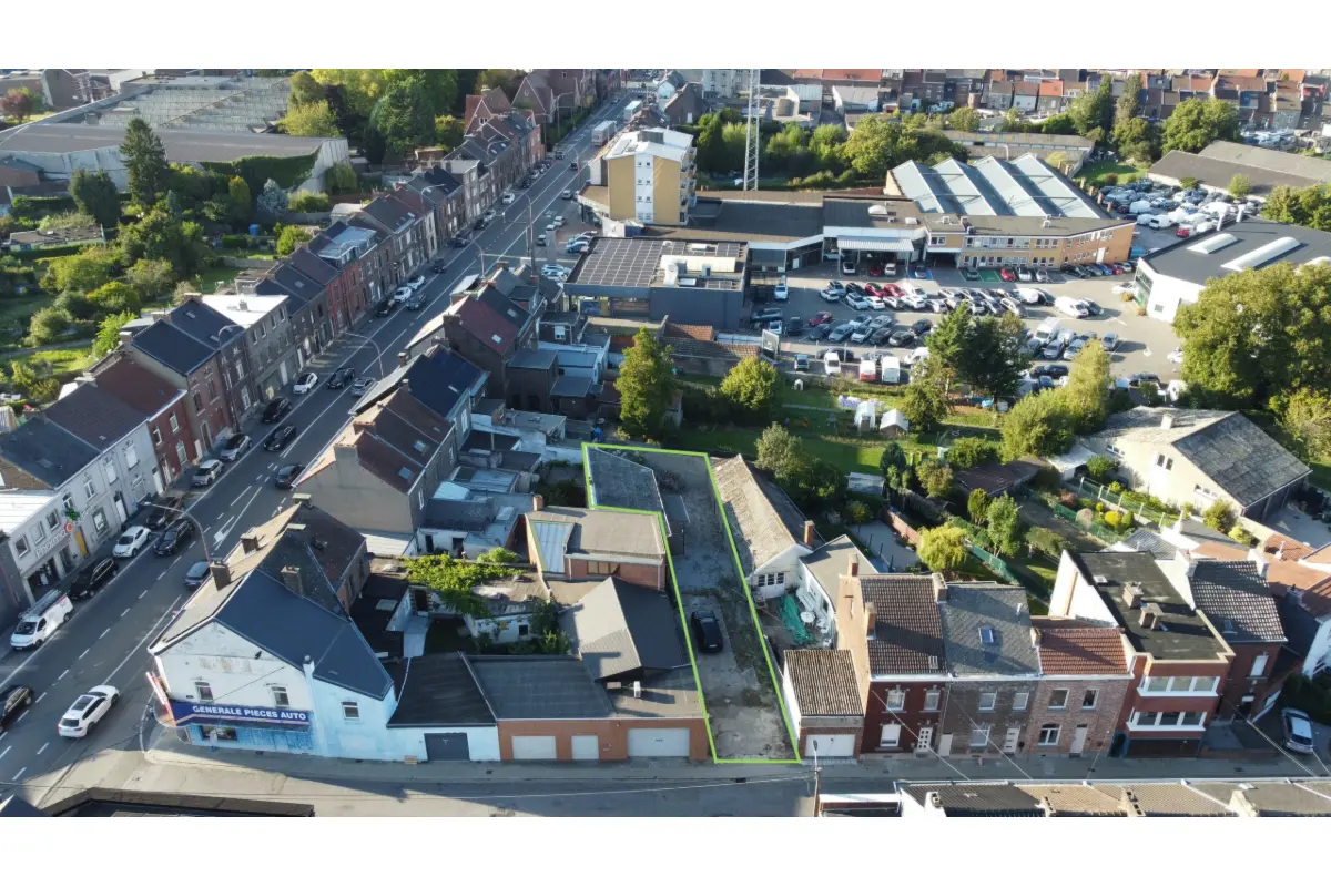 Commerce à louer à Couillet 6010 550.00€  chambres 130.00m² - annonce 679077