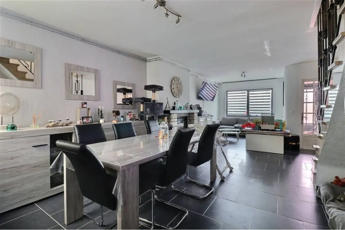 Maison à vendre à Warneton 7784 157500.00€ 2 chambres 90.00m² - annonce 679101