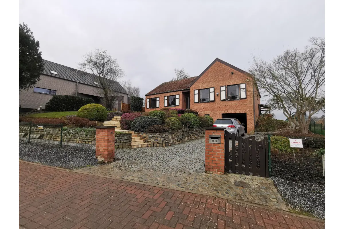 Maison à louer à Quévy 7040 1200.00€ 3 chambres 155.00m² - annonce 695599