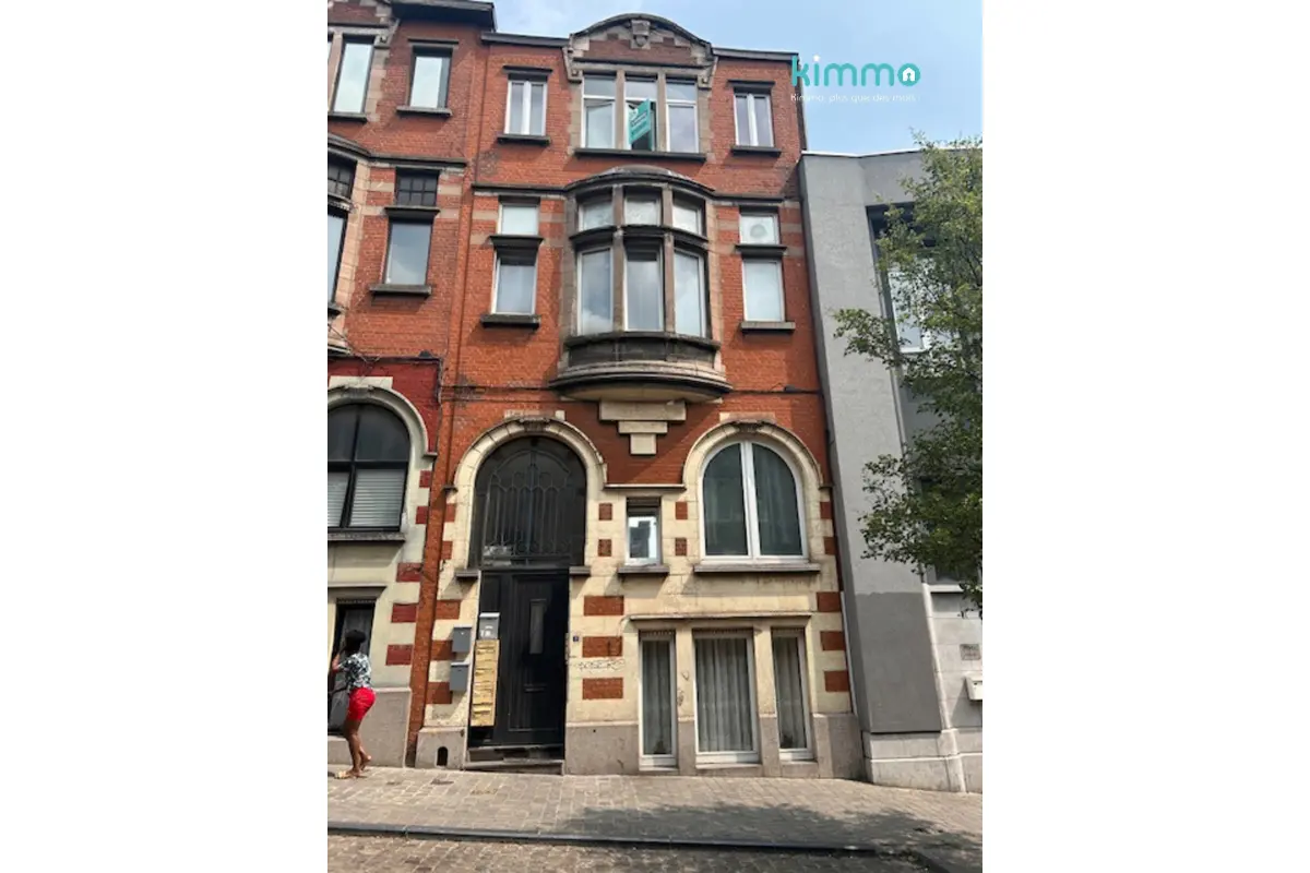 Maison à vendre à Charleroi 6000 390000.00€  chambres 199.00m² - annonce 678634