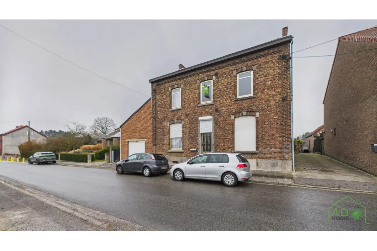 Maison à vendre à Wanfercée-Baulet 6224 199000.00€ 3 chambres 200.00m² - annonce 680830