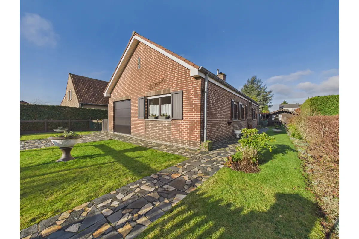 Maison à vendre à Mouscron 7700 285000.00€ 3 chambres 91.00m² - annonce 680392