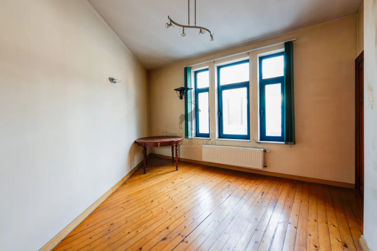 Commerce à vendre à Jumet 6040 199999.00€  chambres 177.00m² - annonce 680374