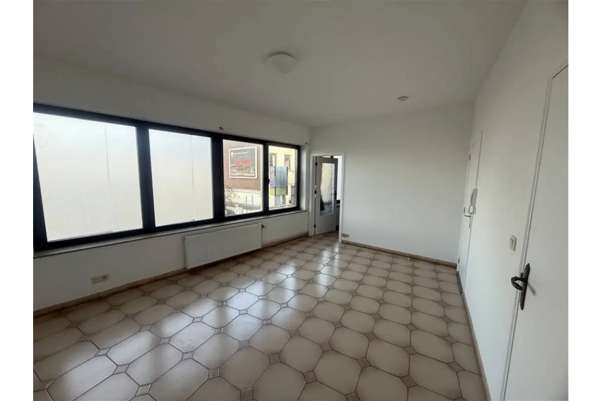 Appartement à louer à Charleroi 6000 475.00€  chambres m² - annonce 682122