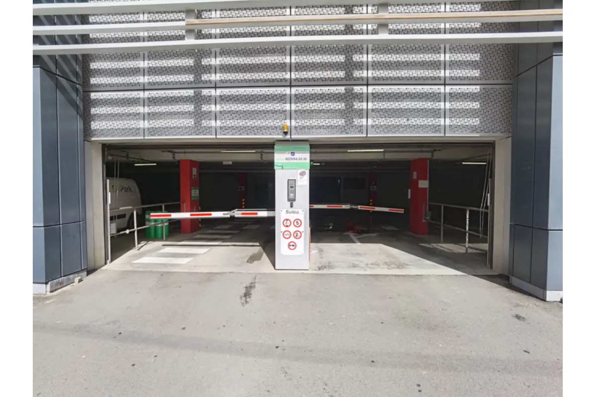 Parking à louer à Charleroi 6000 29.00€  chambres m² - annonce 681746