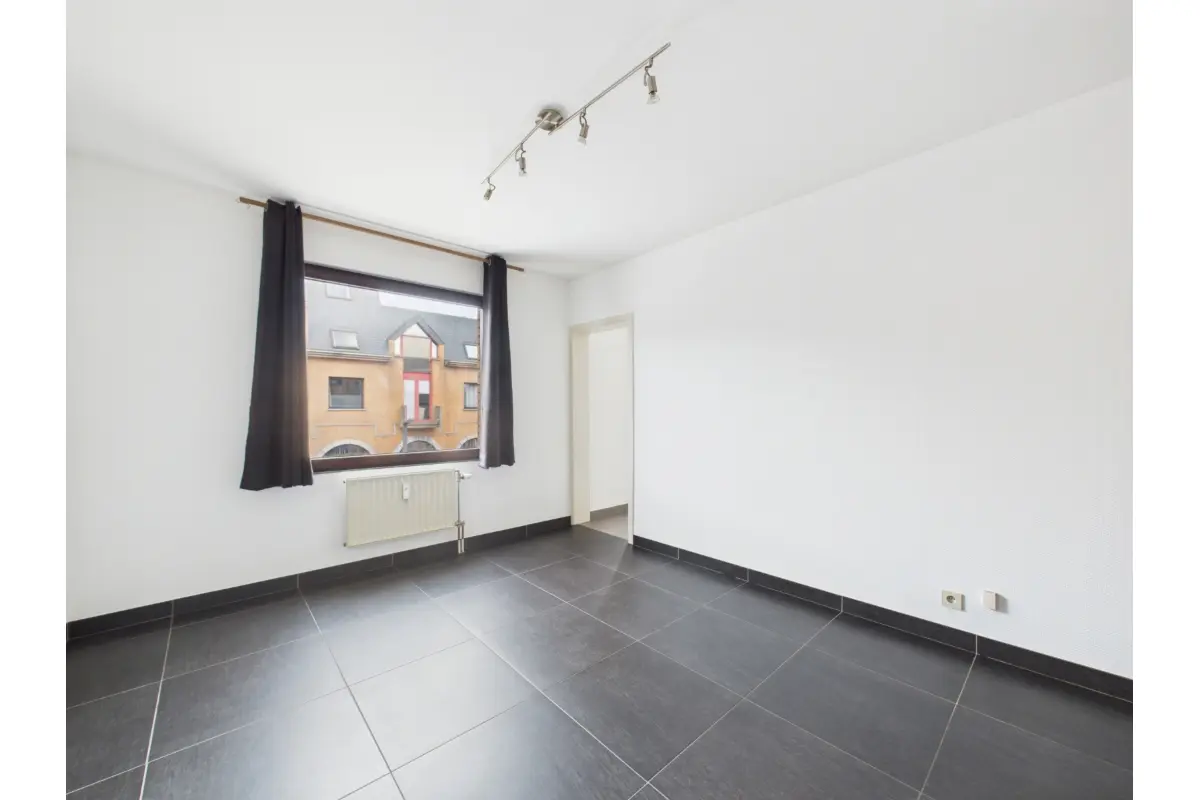 Appartement à louer à La Louvière 7100 625.00€ 1 chambres 35.00m² - annonce 682336