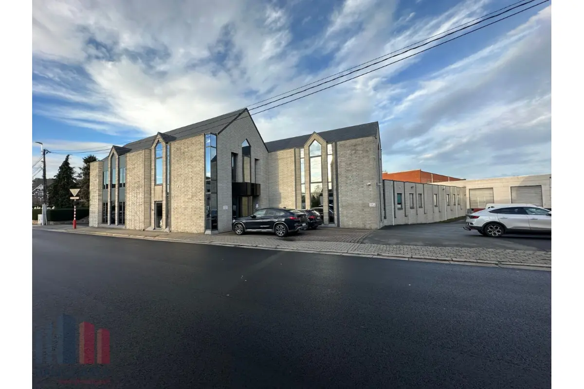 Commerce à louer à Mouscron 7700 6000.00€  chambres 1712.00m² - annonce 681257