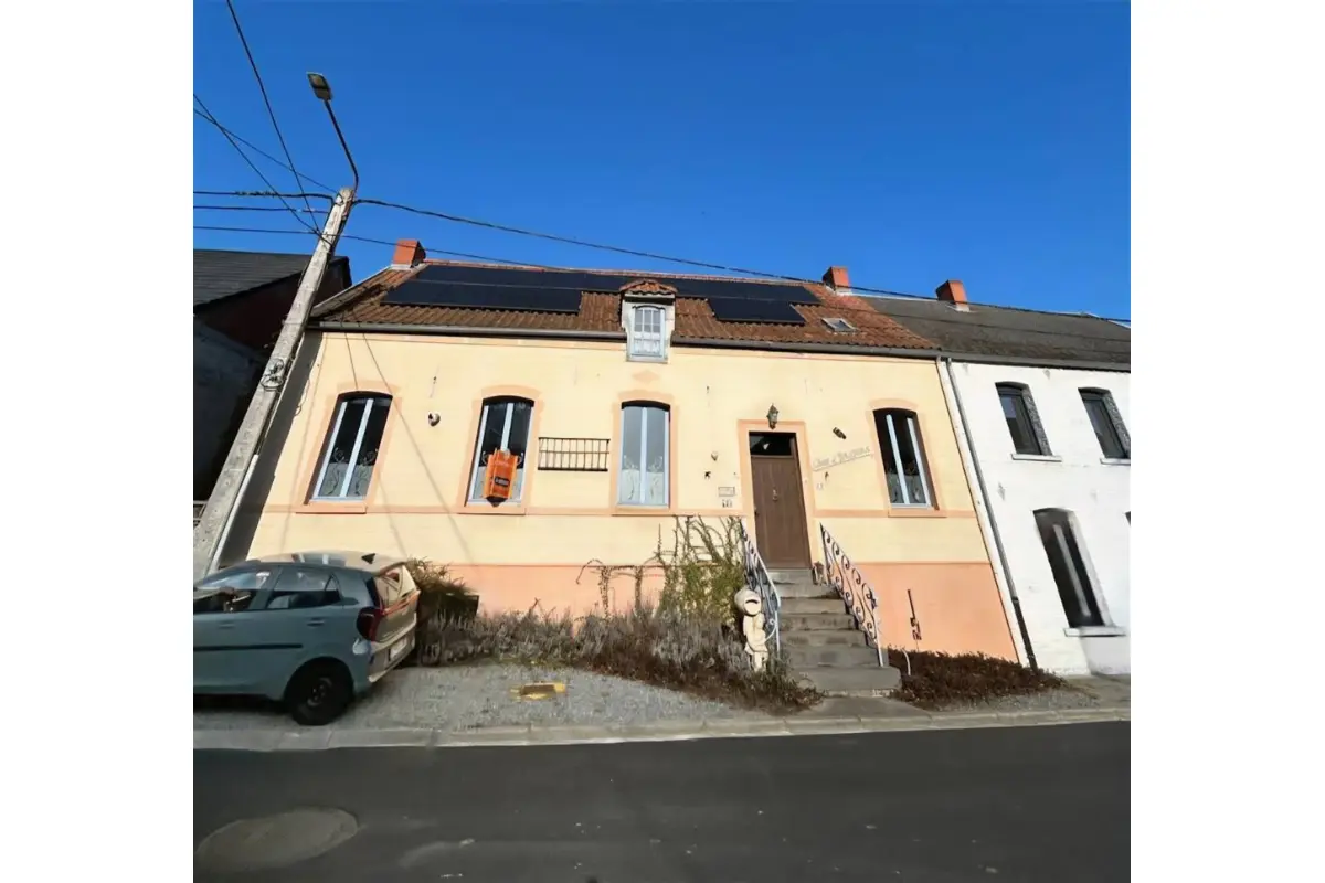 Maison à vendre à Quévy-le-Grand 7040 195000.00€ 5 chambres 207.00m² - annonce 709035