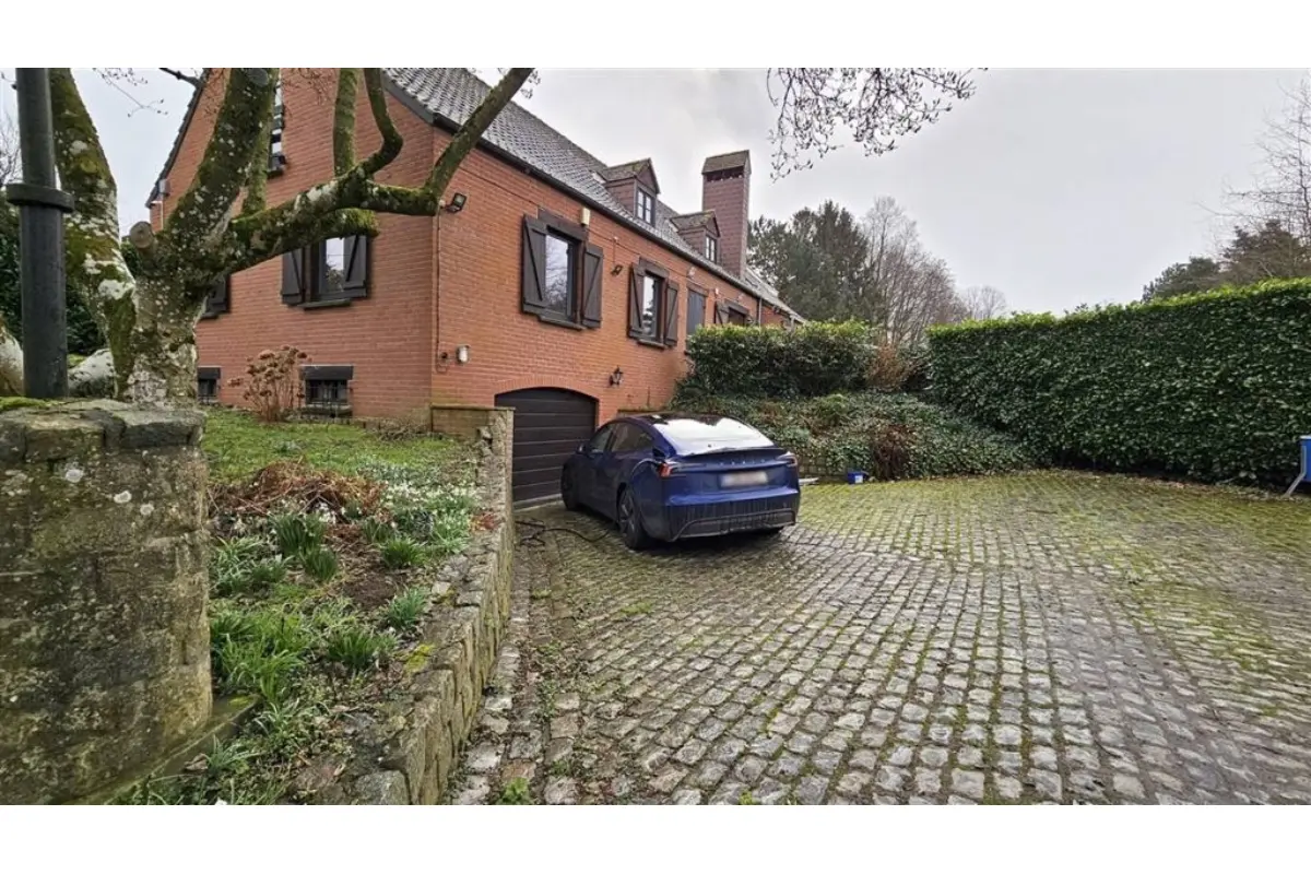 Maison à  à Asquillies 7040 340000.00€ 4 chambres 263.00m² - annonce 682860