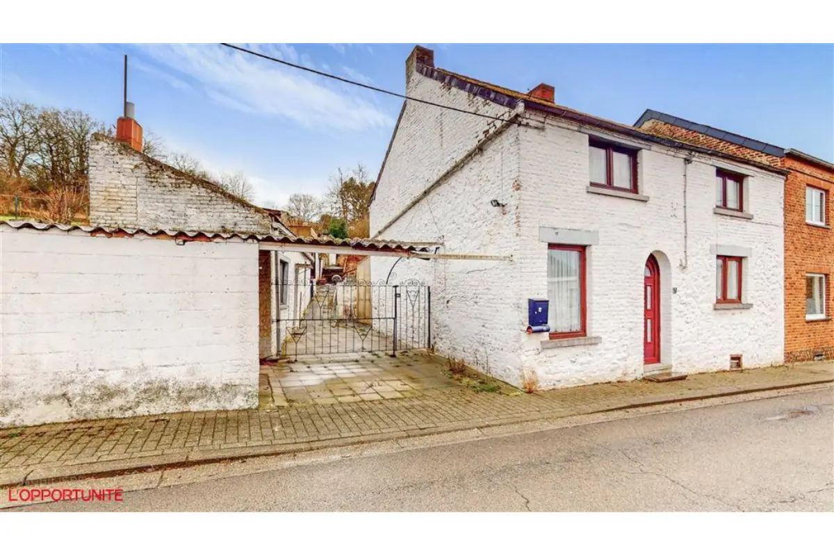 Maison à vendre à Aiseau 6250 139000.00€ 2 chambres 126.00m² - annonce 683317