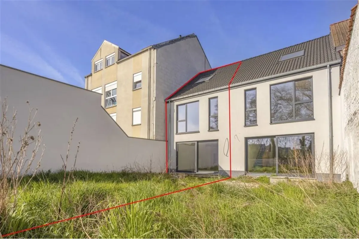 Maison à  à Leuze-en-Hainaut 7900 249970.00€ 3 chambres 106.00m² - annonce 683666