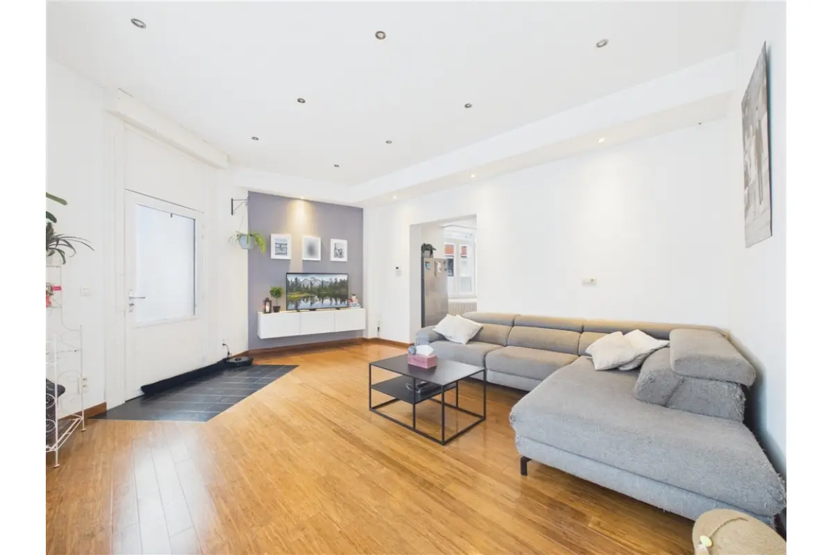 Maison à  à Tournai 7500 159000.00€ 1 chambres 95.00m² - annonce 685142