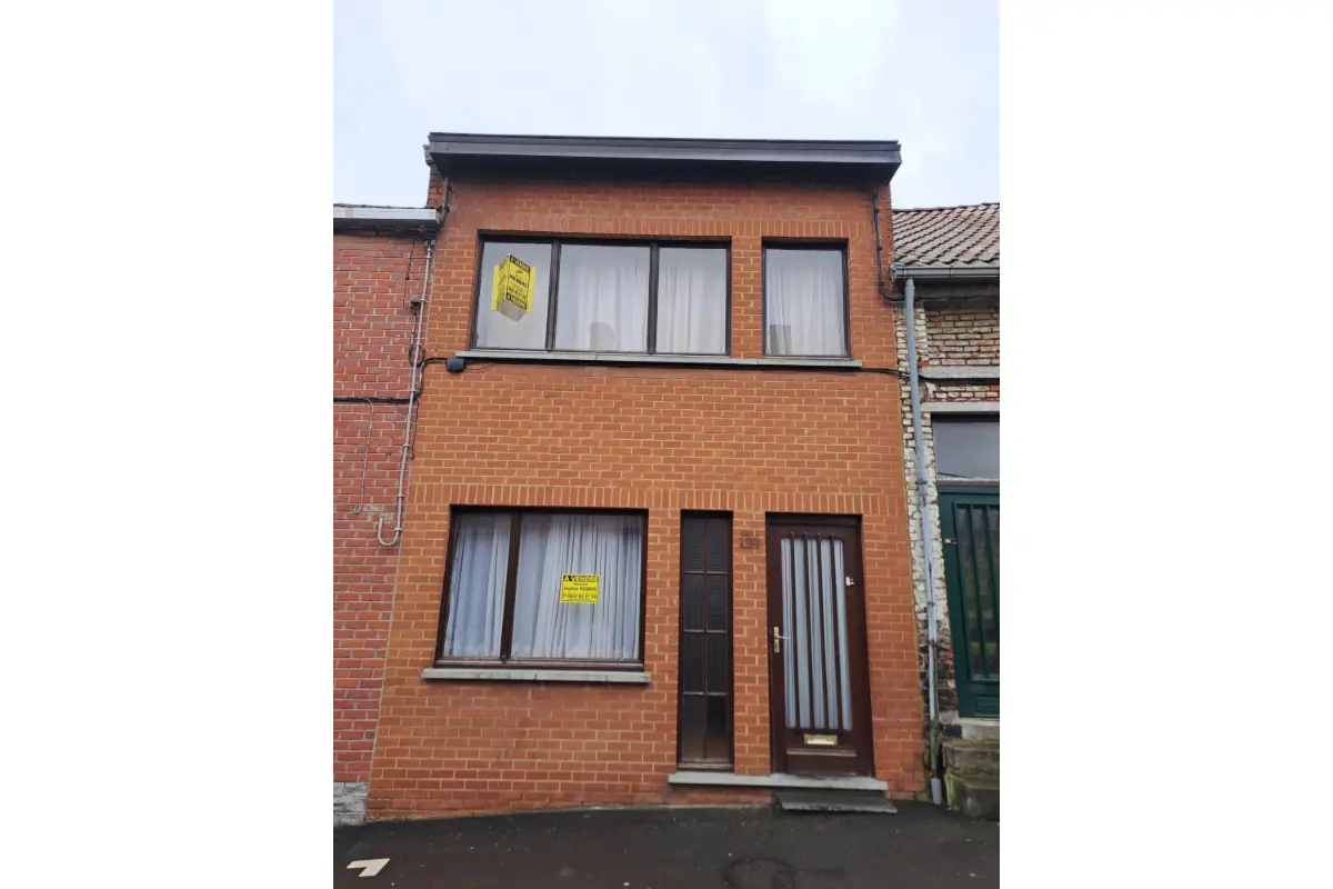 Maison à vendre à Cuesmes 7033 140000.00€ 3 chambres m² - annonce 686953