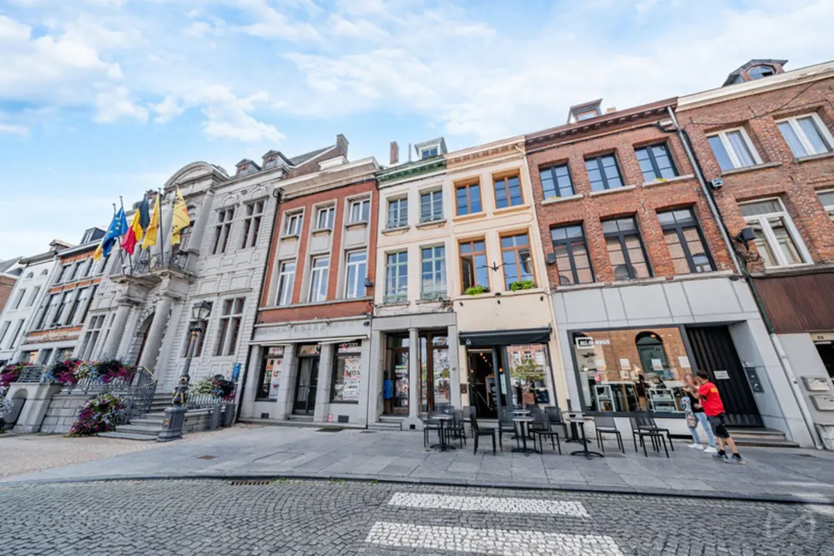 Immeuble mixte à vendre à Ath 7800 150000.00€  chambres 100.00m² - annonce 685931