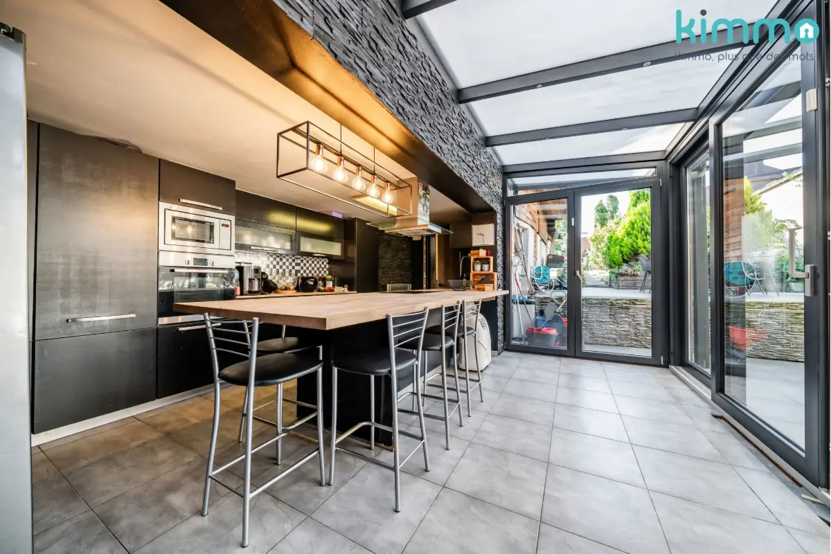 Maison à vendre à Mont-sur-Marchienne 6032 249000.00€ 5 chambres 219.00m² - annonce 686766