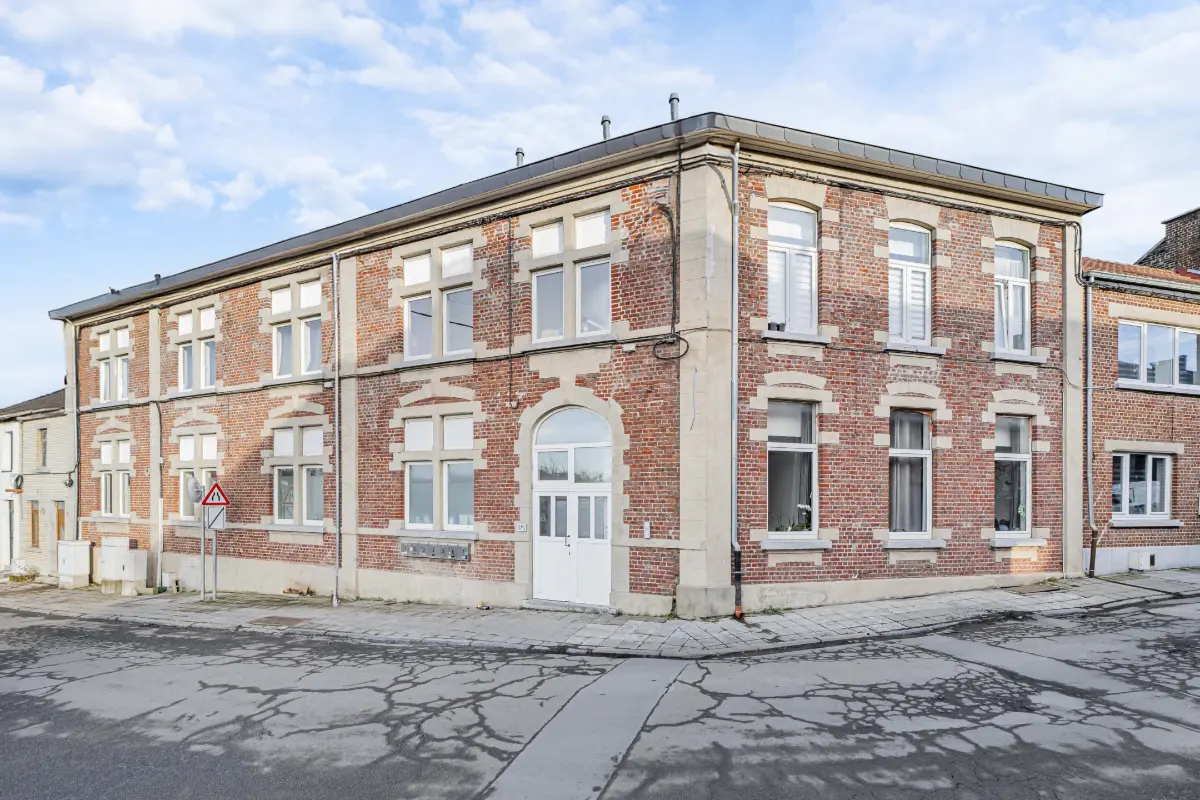 Immeuble de rapport - Immeuble à appartement à vendre à Farciennes 6240 1295000.00€ 16 chambres 631.00m² - annonce 686695