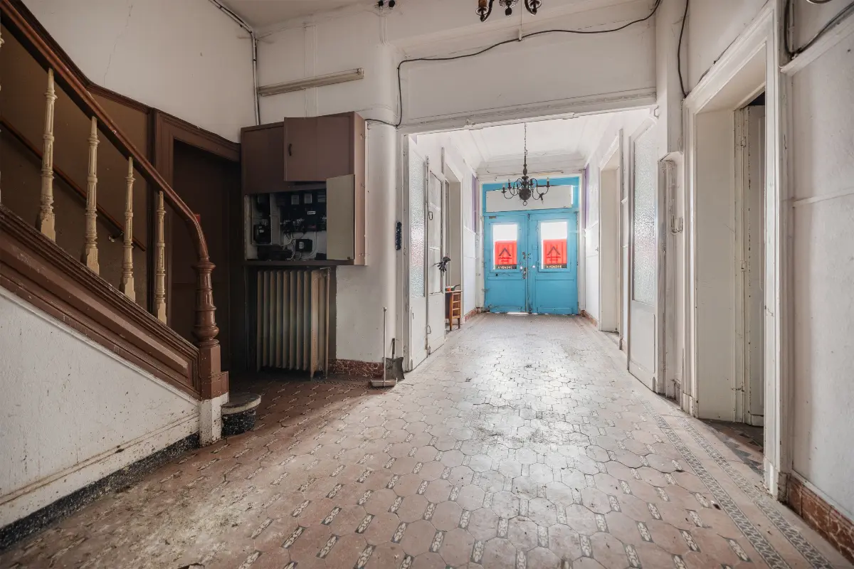 Immeuble de rapport - Immeuble à appartement à vendre à Charleroi 6000 299000.00€ 10 chambres 750.00m² - annonce 685806