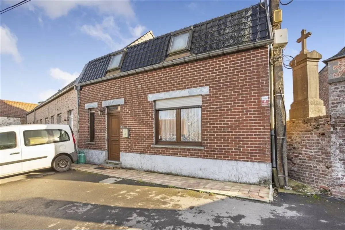 Maison à vendre à Anvaing 7910 100000.00€ 3 chambres 140.00m² - annonce 686790