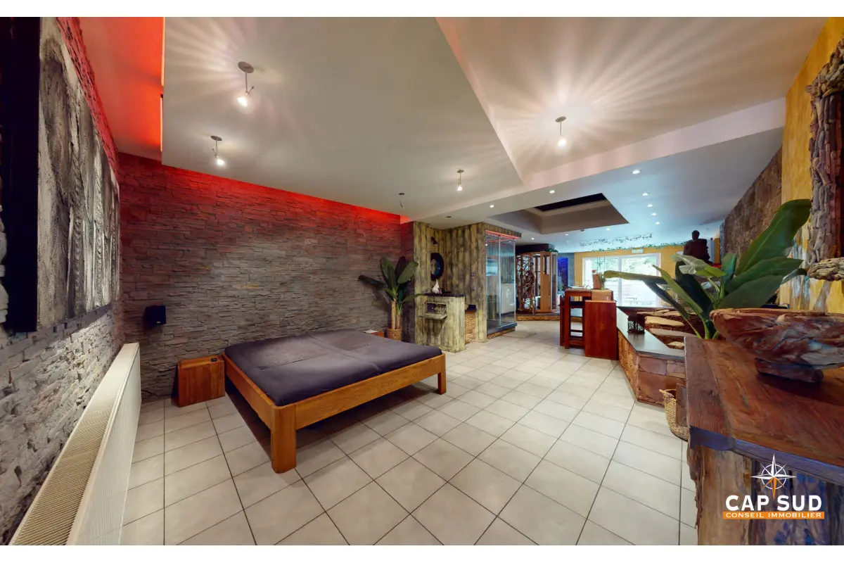 Commerce à vendre à Bois-d'Haine 7170 335000.00€  chambres 460.00m² - annonce 686304