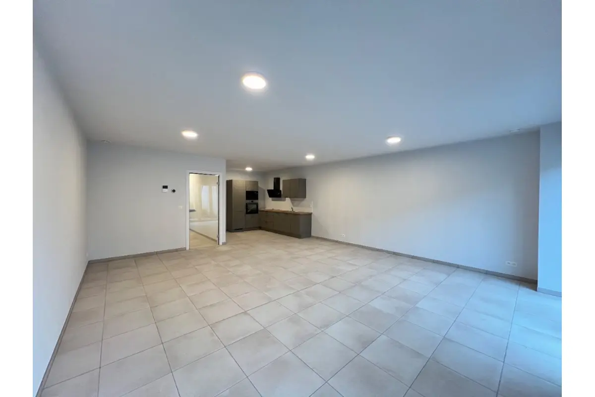 Rez-de-chaussée à louer à Tournai 7500 1060.00€ 2 chambres 89.00m² - annonce 687846