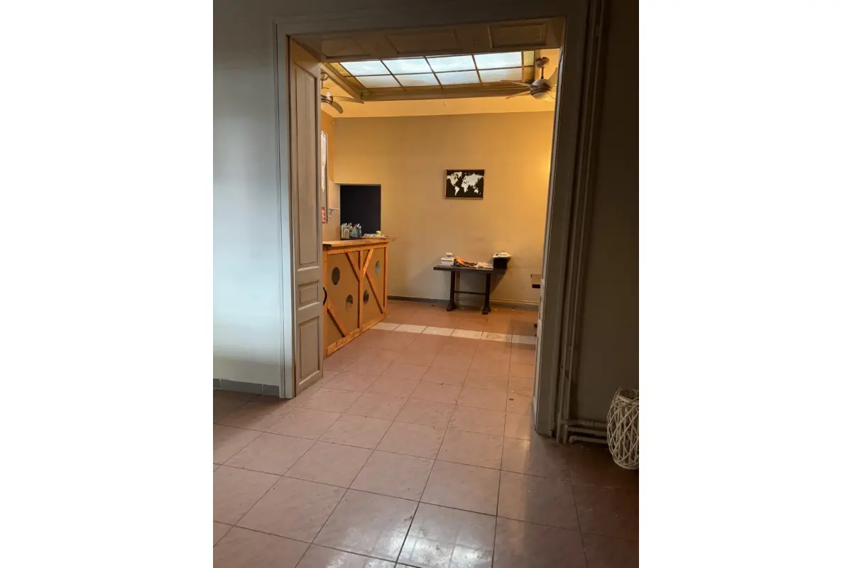 Immeuble mixte à vendre à Péruwelz 7600 88000.00€ 3 chambres m² - annonce 687357