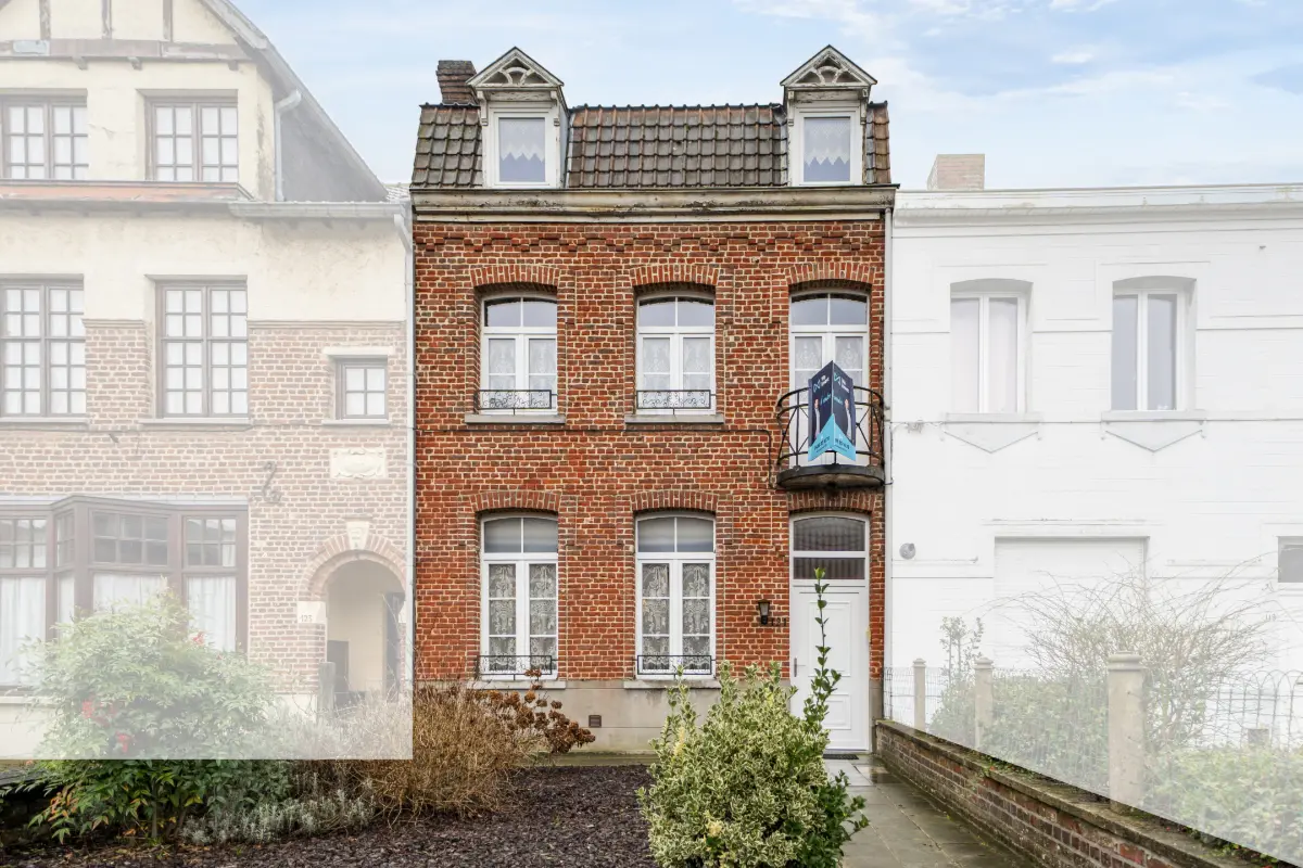 Maison à vendre à Tournai 7500 185000.00€ 5 chambres 195.00m² - annonce 687954