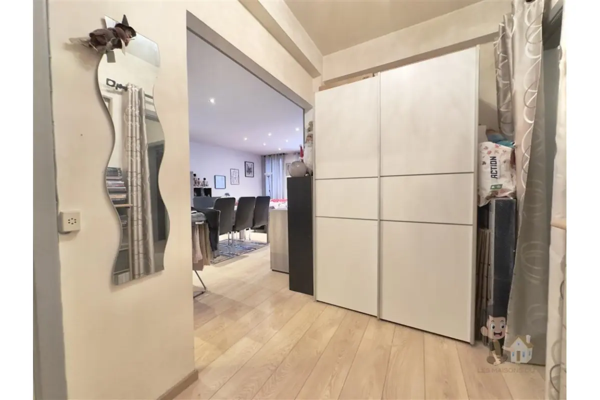 Appartement à vendre à Gilly 6060 110000.00€ 2 chambres 70.00m² - annonce 688786