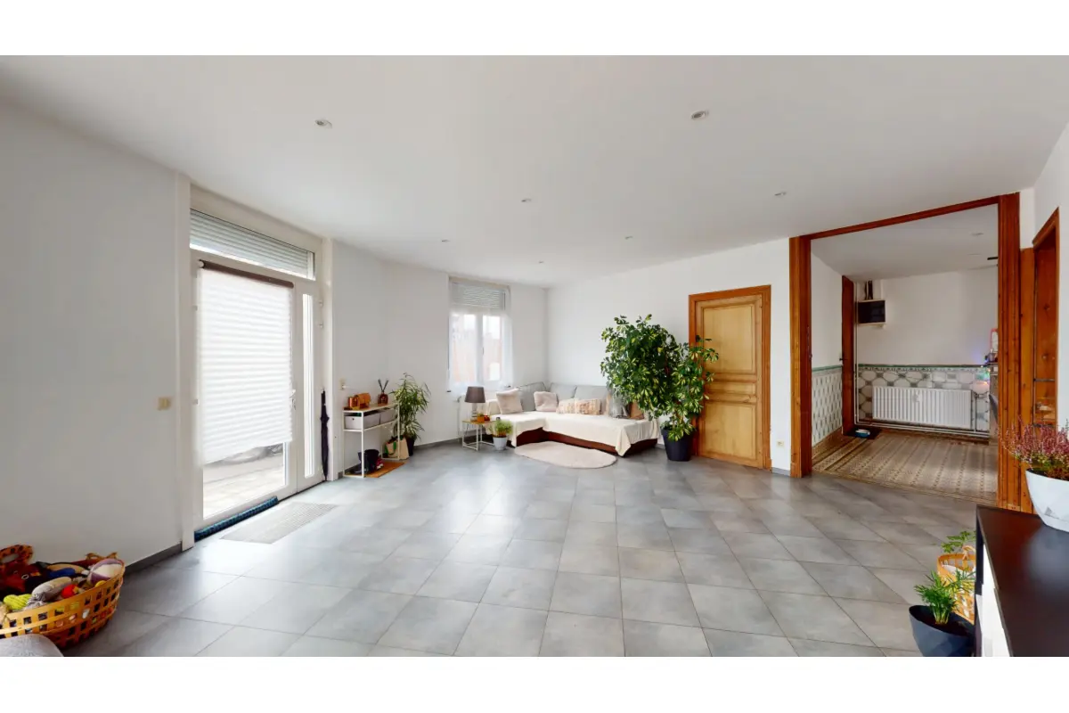 Immeuble de rapport - Immeuble à appartement à vendre à Enghien 7850 300000.00€ 4 chambres 200.00m² - annonce 691097