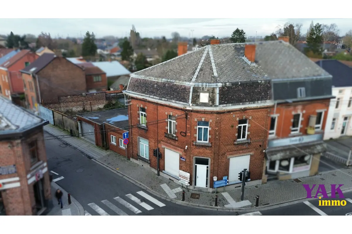 Maison à vendre à Trazegnies 6183 199000.00€ 6 chambres 160.00m² - annonce 692208