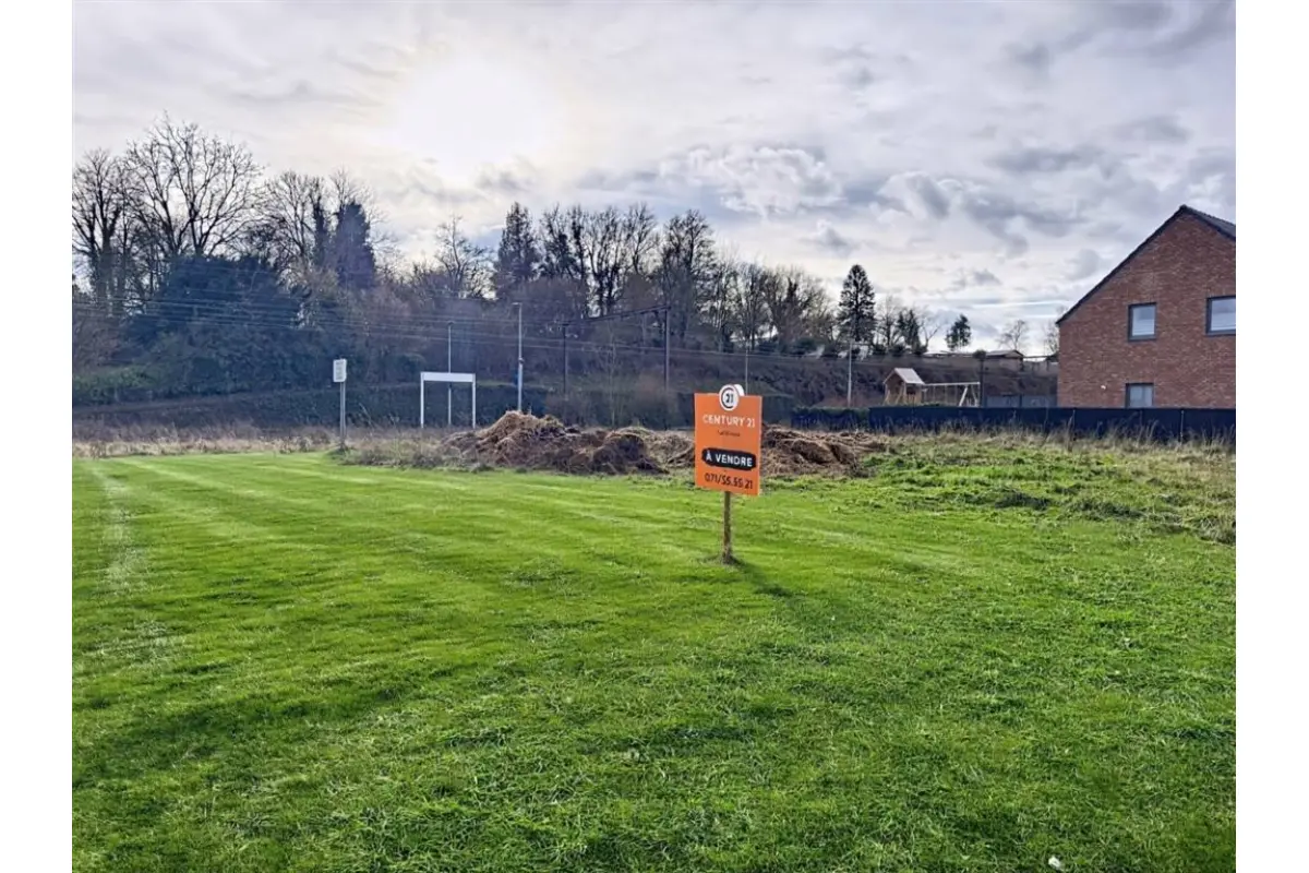 Terrain à vendre à Fontaine-Valmont 6567 70000.00€  chambres m² - annonce 691904