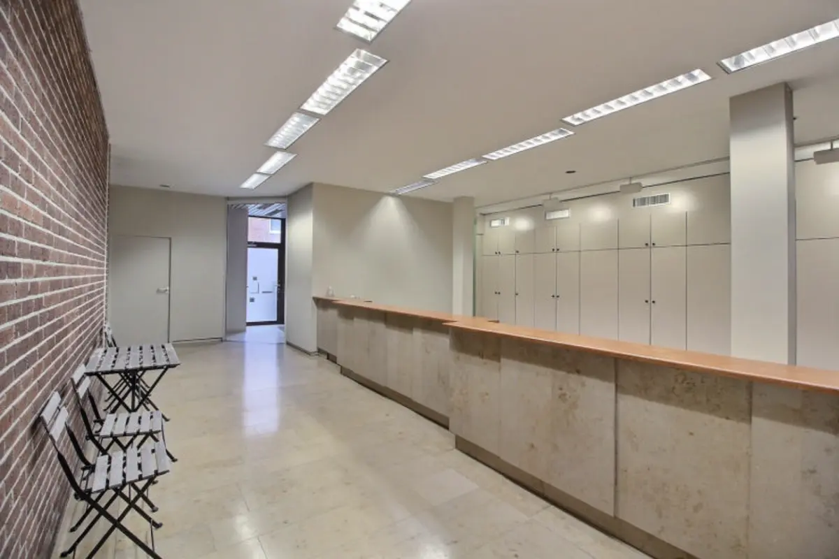 Commerce à louer à Lodelinsart 6042 1200.00€  chambres 150.00m² - annonce 691859