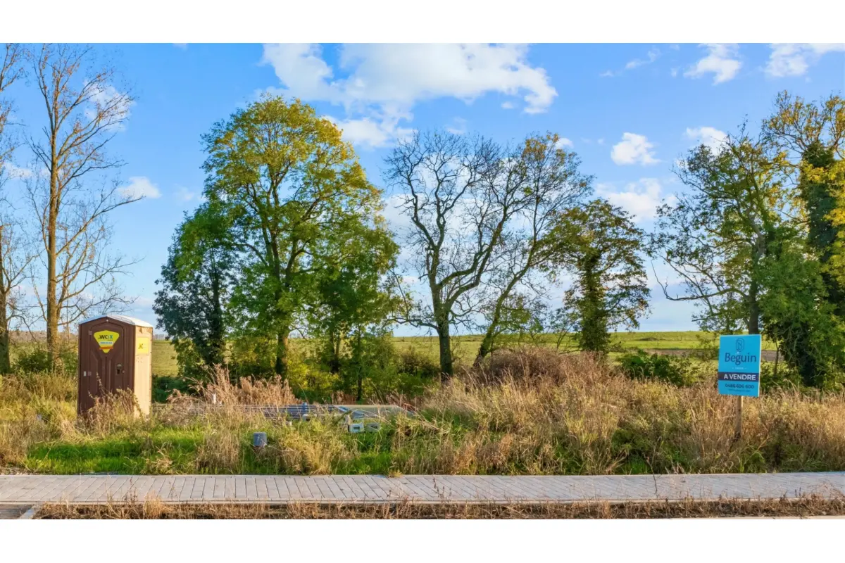 Terrain à vendre à Rebaix 7804 106724.00€  chambres m² - annonce 692088