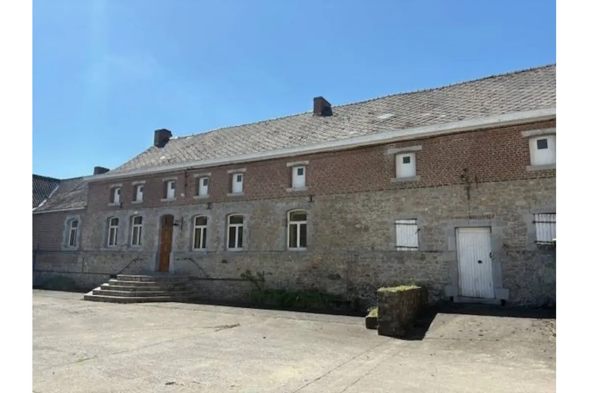 Commerce à vendre à Erquelinnes 6560 365000.00€ 4 chambres 196.00m² - annonce 691920