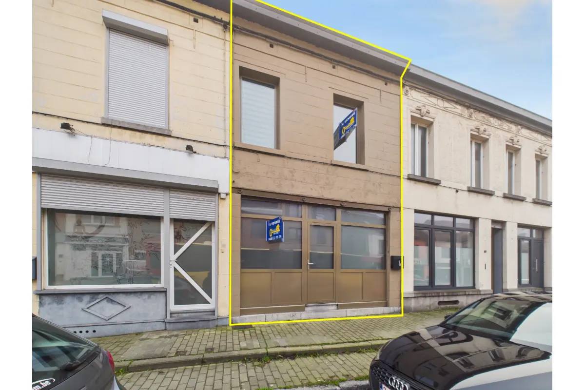 Maison à vendre à Haine-Saint-Pierre 7100 99000.00€ 3 chambres 164.00m² - annonce 691527