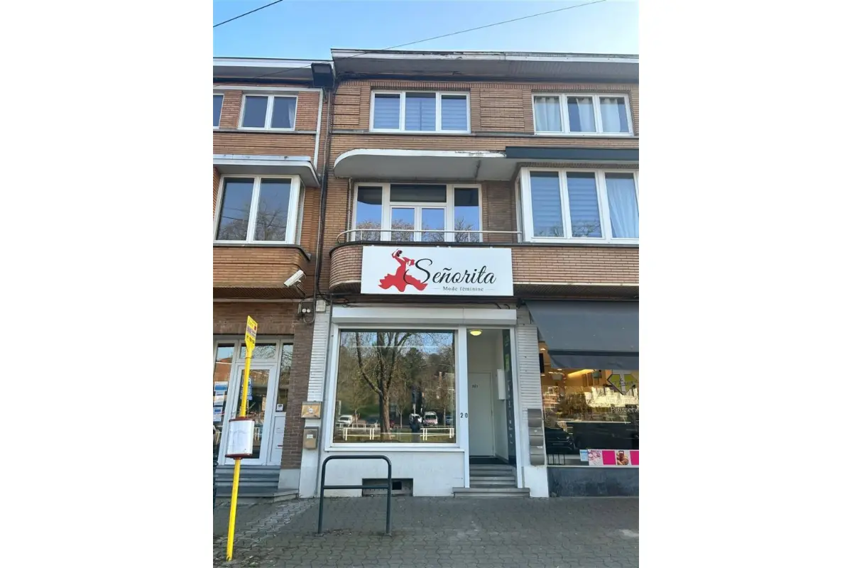 Immeuble de rapport - Immeuble à appartement à vendre à Thuin 6530 280000.00€ 1 chambres 150.00m² - annonce 691897