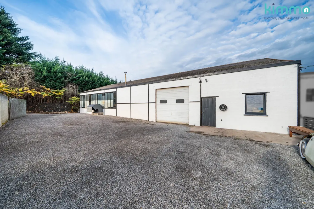 Maison à vendre à Monceau-sur-Sambre 6031 249000.00€  chambres 226.00m² - annonce 691878