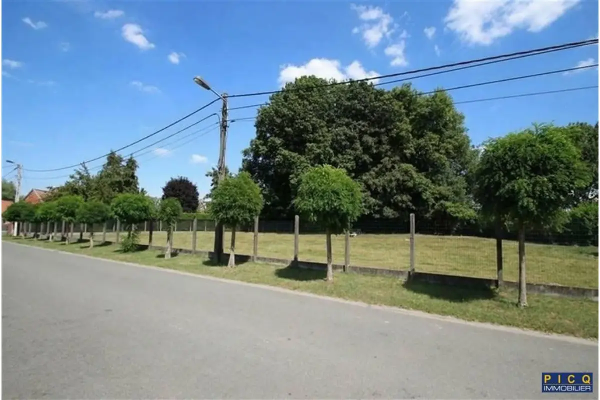 Terrain à vendre à Maubray 7640 95000.00€  chambres m² - annonce 694141