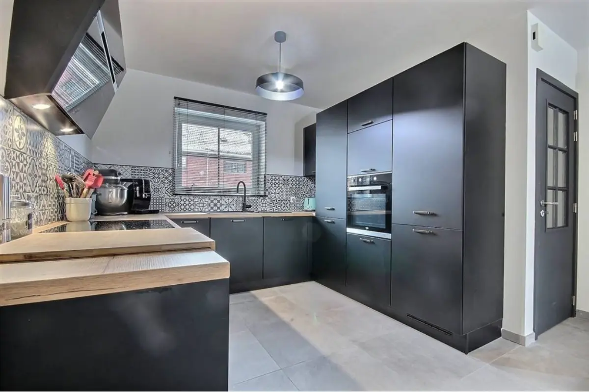 Maison à vendre à Herseaux 7712 339000.00€ 4 chambres 144.00m² - annonce 695815