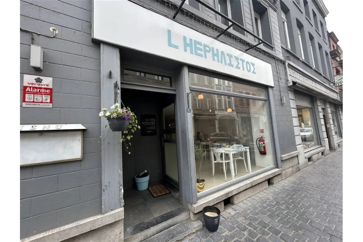 Commerce à louer à Péruwelz 7600 1000.00€  chambres 190.00m² - annonce 695679