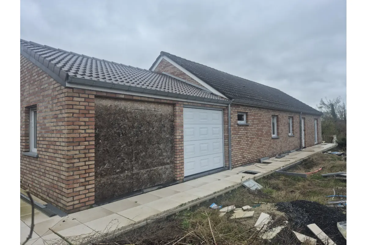 Maison à vendre à Ligne 7812 250000.00€ 3 chambres 120.00m² - annonce 699293