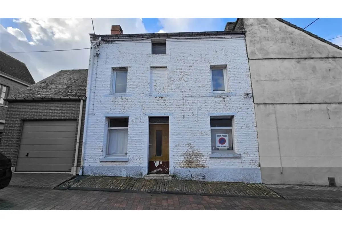 Maison à vendre à Elouges 7370 55000.00€ 3 chambres 91.00m² - annonce 699079