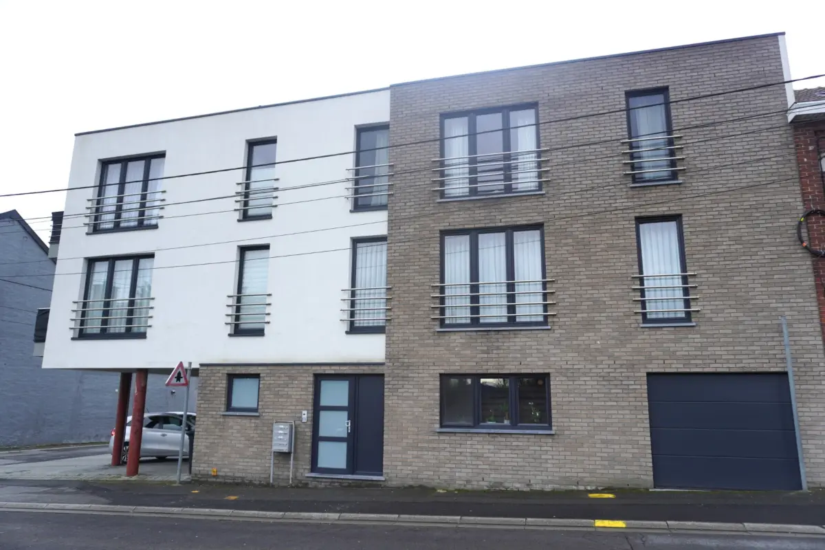 Immeuble de rapport - Immeuble à appartement à vendre à Aiseau 6250 849000.00€ 10 chambres 443.00m² - annonce 698958