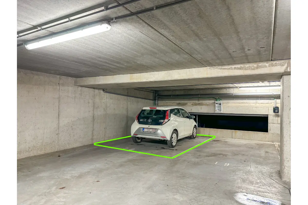 Parking / garage à vendre à Tournai 7500 25000.00€  chambres m² - annonce 698800