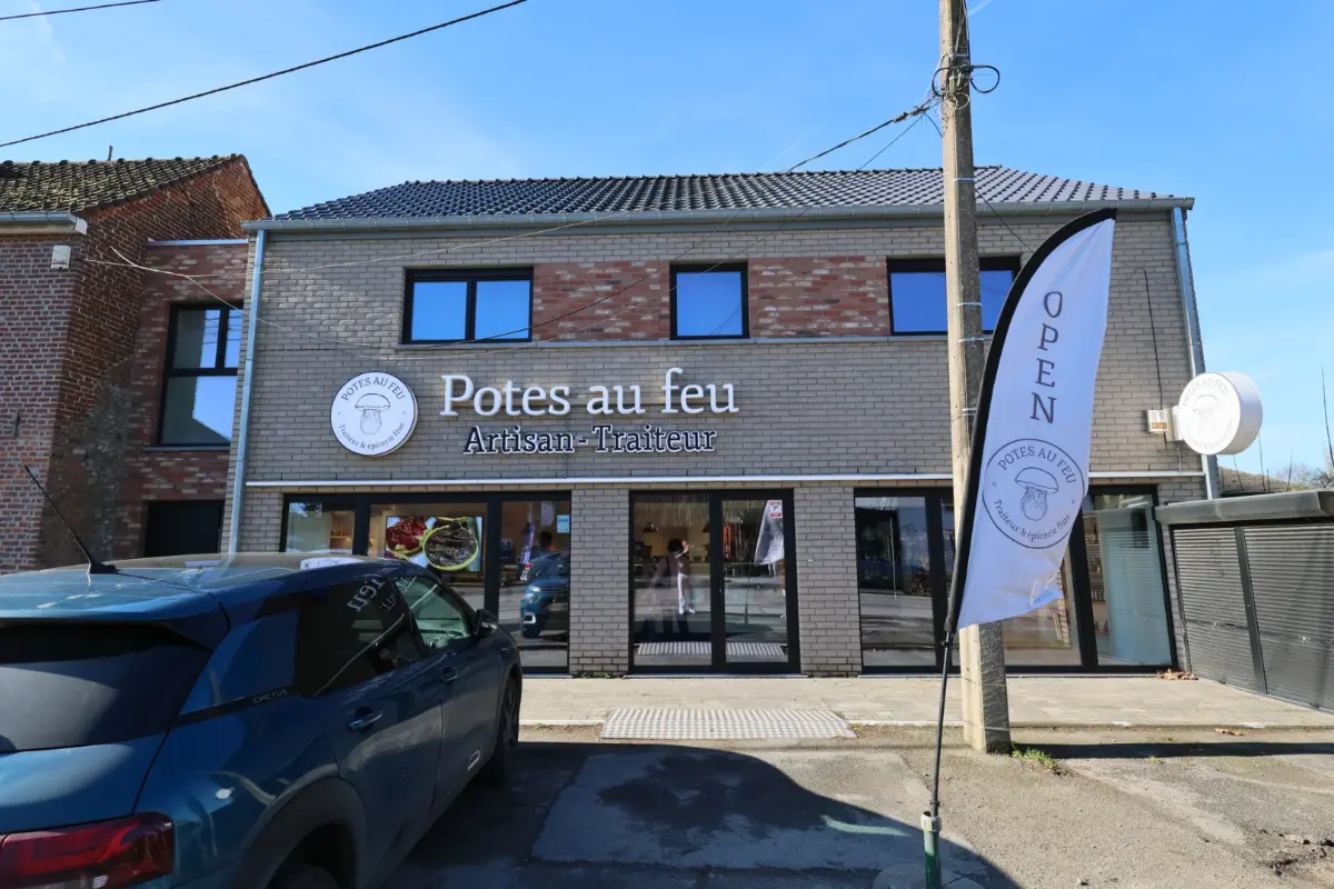 Immeuble de rapport - Immeuble à appartement à vendre à Jurbise 7050 550000.00€ 2 chambres m² - annonce 698449