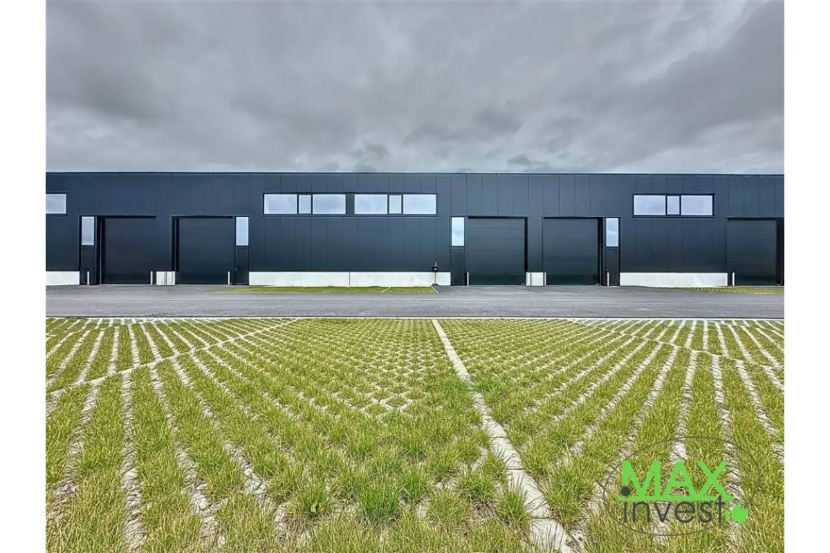 Commerce à louer à Mouscron 7700 1990.00€  chambres 216.00m² - annonce 699033